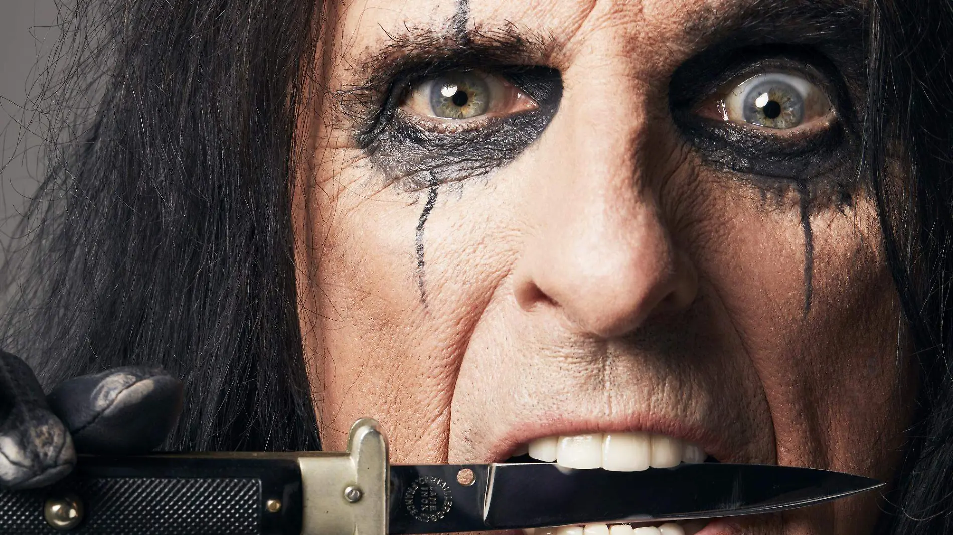 01 PORTADA Alice Cooper_Foto Jenny Risher - EarMusic